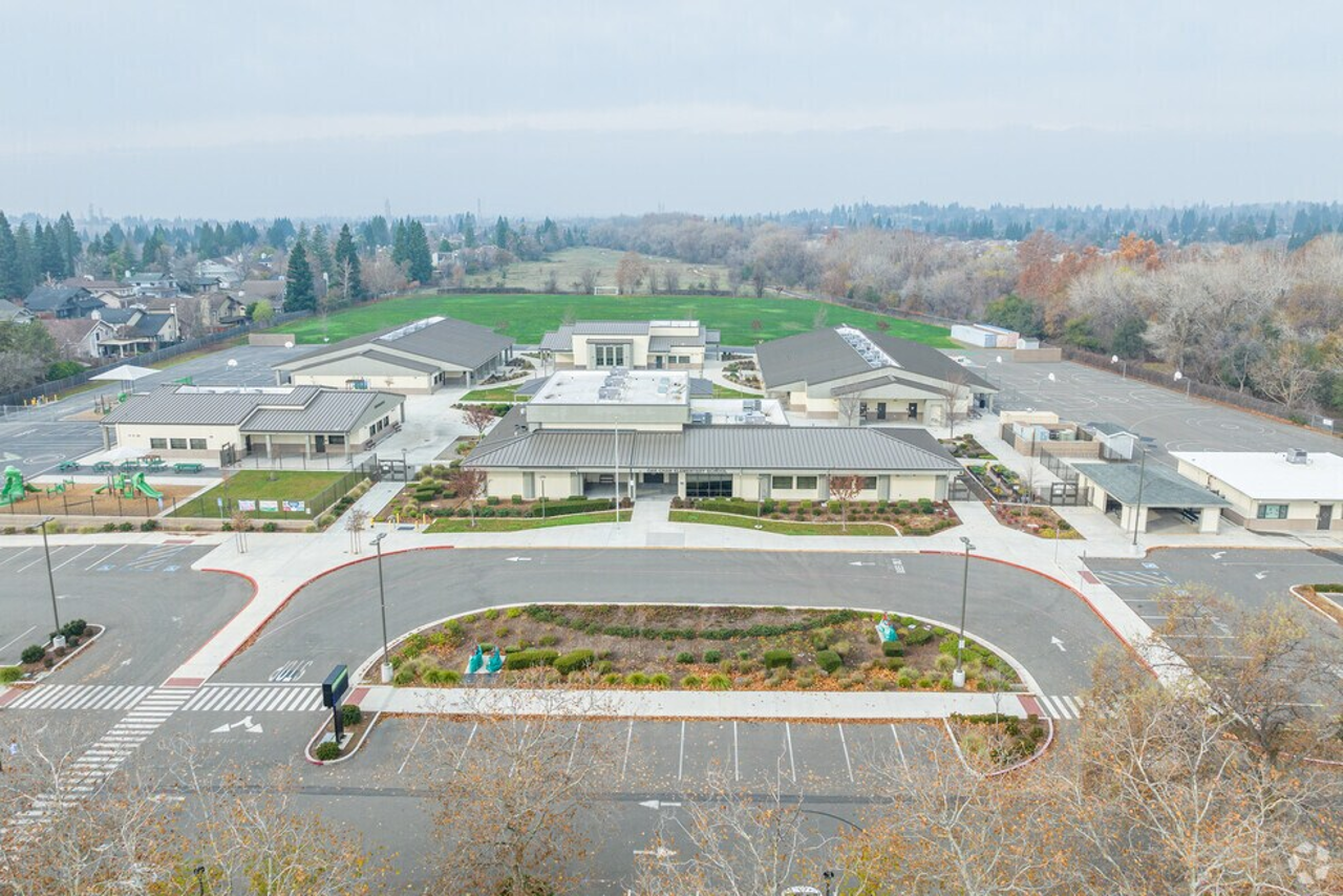 Oak Chan Elementary School Modernization — Education electrical project